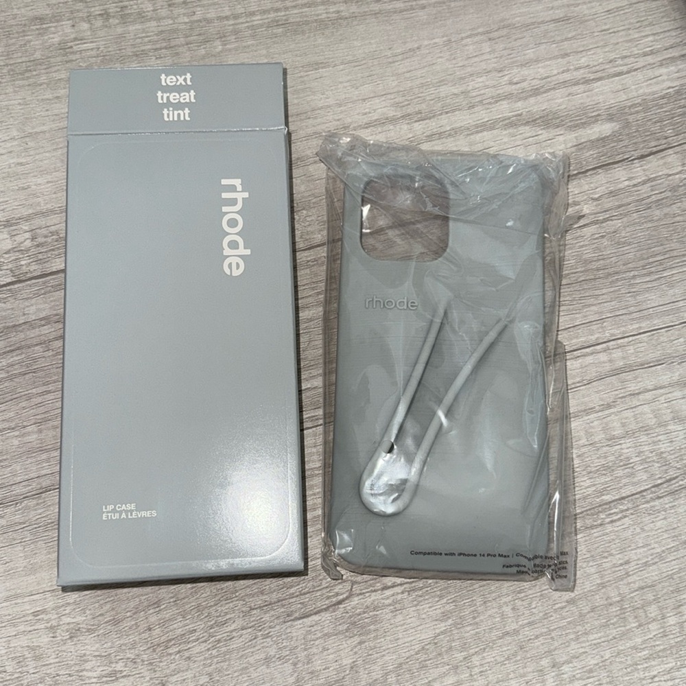Authentic iPhone 14 Pro MAX